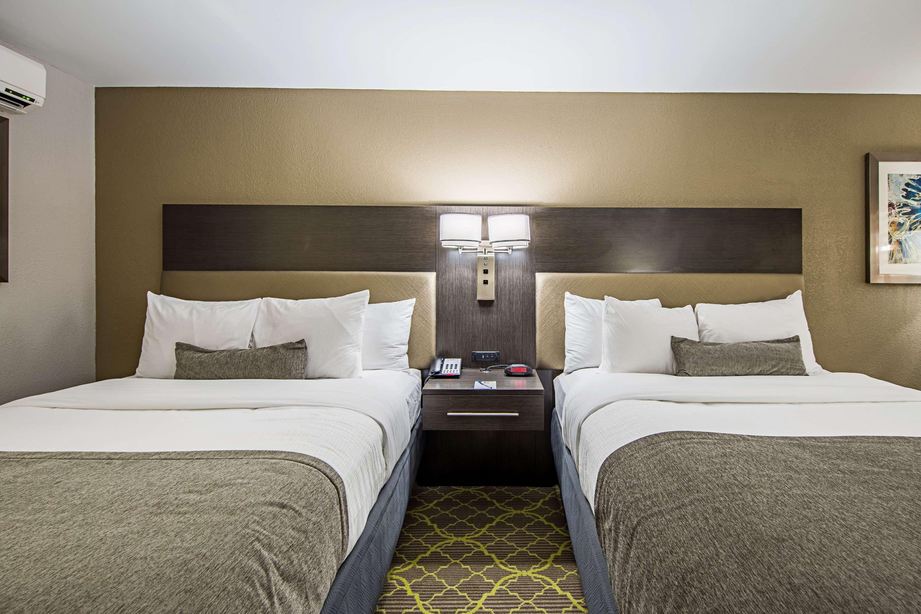 Best Western Plus Clemson Hotel & Conference Center מראה חיצוני תמונה