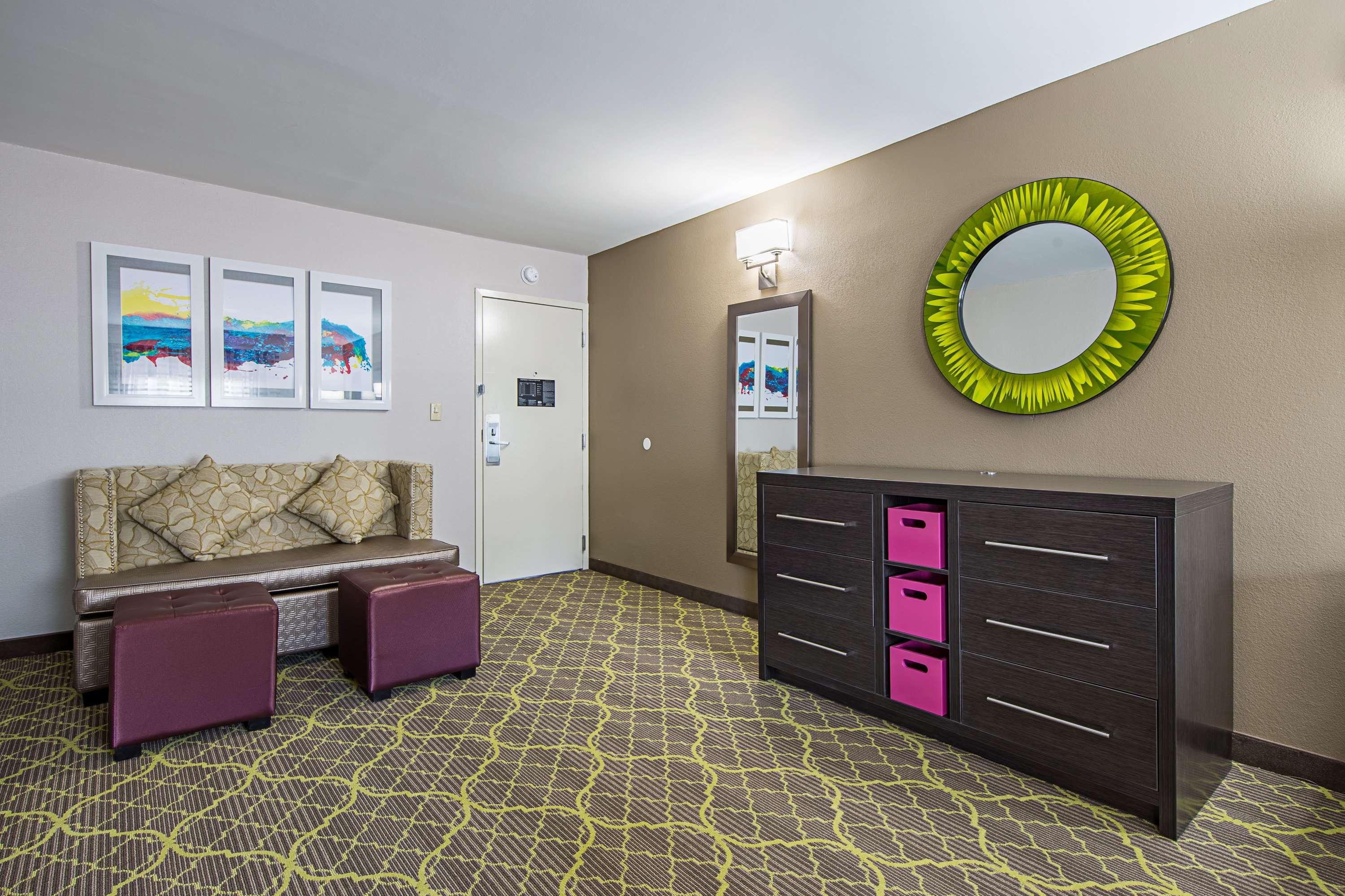 Best Western Plus Clemson Hotel & Conference Center מראה חיצוני תמונה